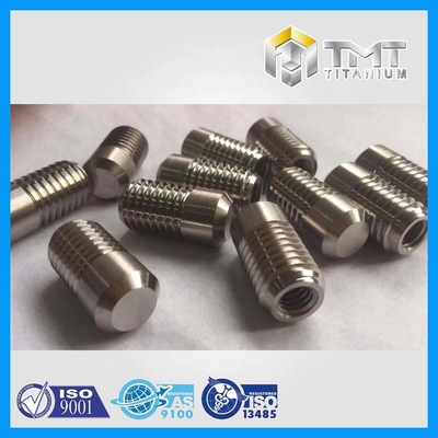 Vite in titanio di TMT